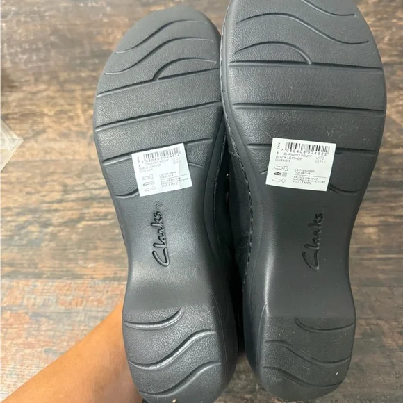 Clarks Black Mules Comfortable Clogs Shoes Size 9.5 - Picture 3 of 5